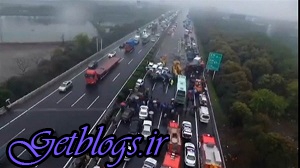 برخورد مرگبار کامیون با 31 ماشین در چین